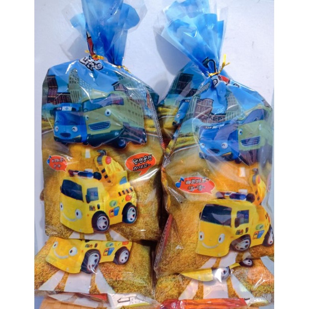 

Bingkisan ulang tahun anak/parsel ulang tahun/Snack ulang tahun anak murah meriah