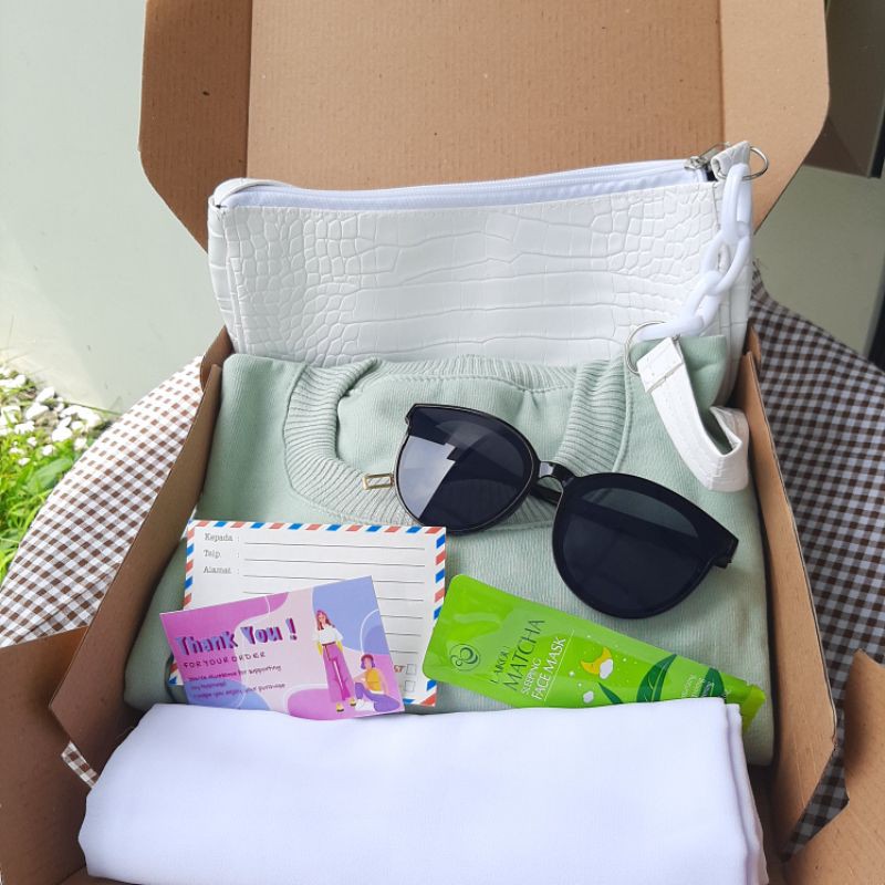 OOTD Lilac Sweater Oversize Crop Special Gift Box Kado Wanita Hampers ONE SET-3