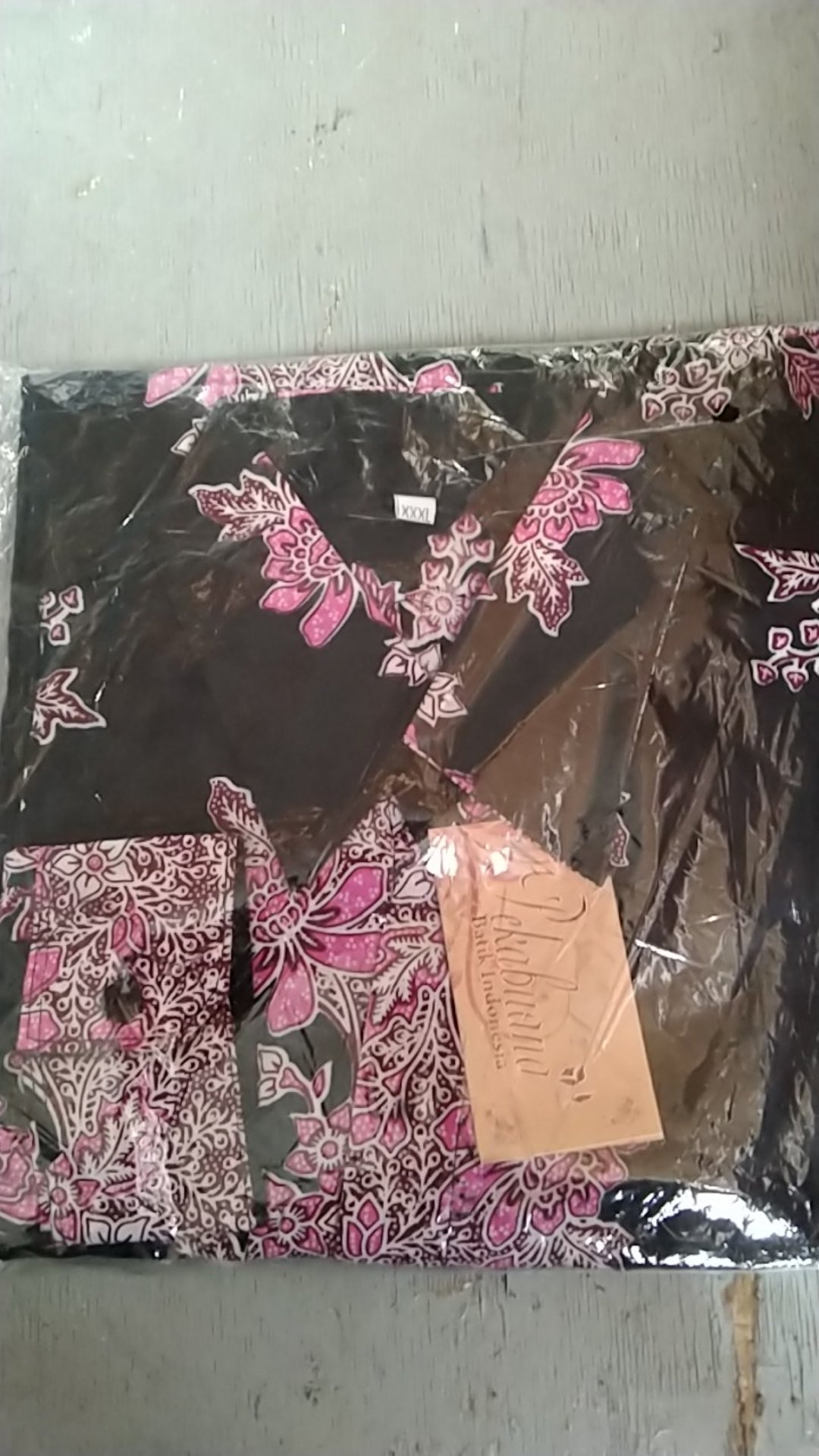 Kemeja Batik Cibulan Warna Pink Kombinasi Hitam