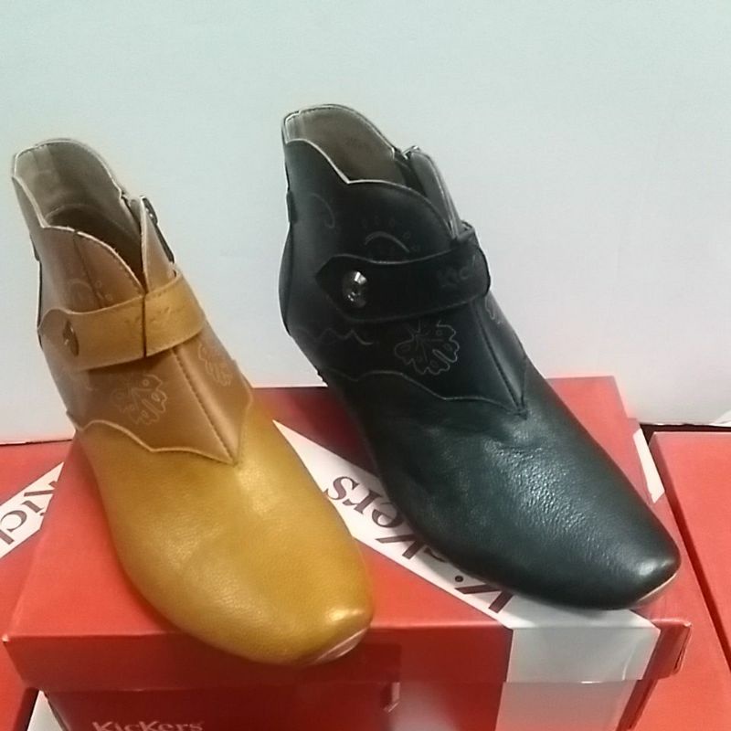 sepatu kickers original wanita 3162