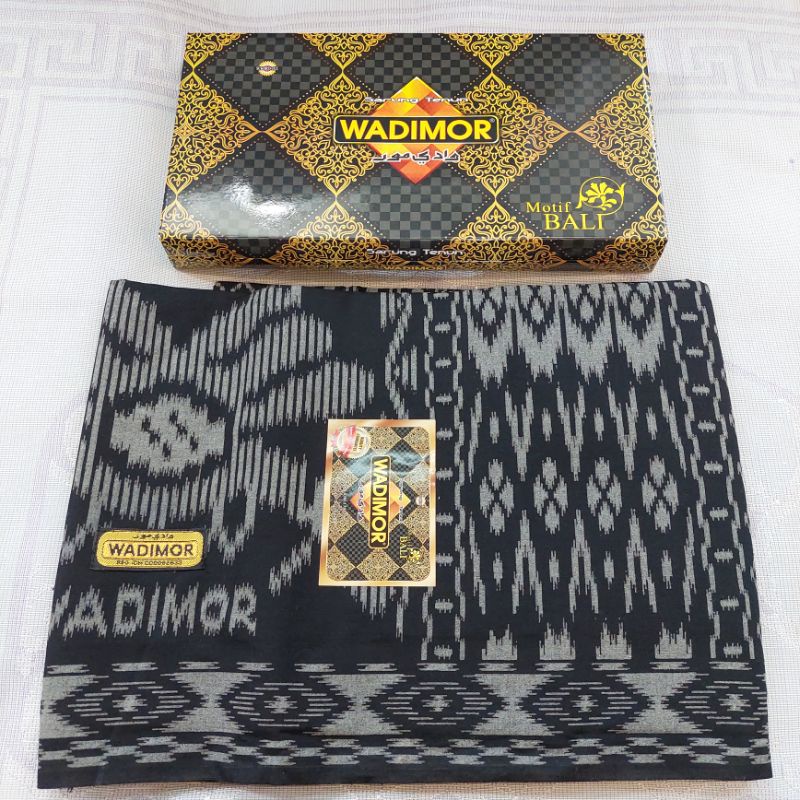 Sarung Wadimor Motif Bali kembang