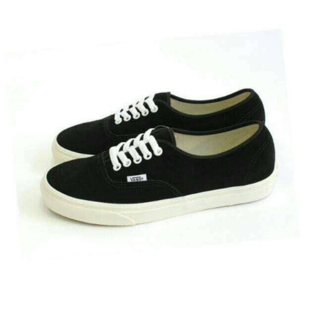 vans authentic suede