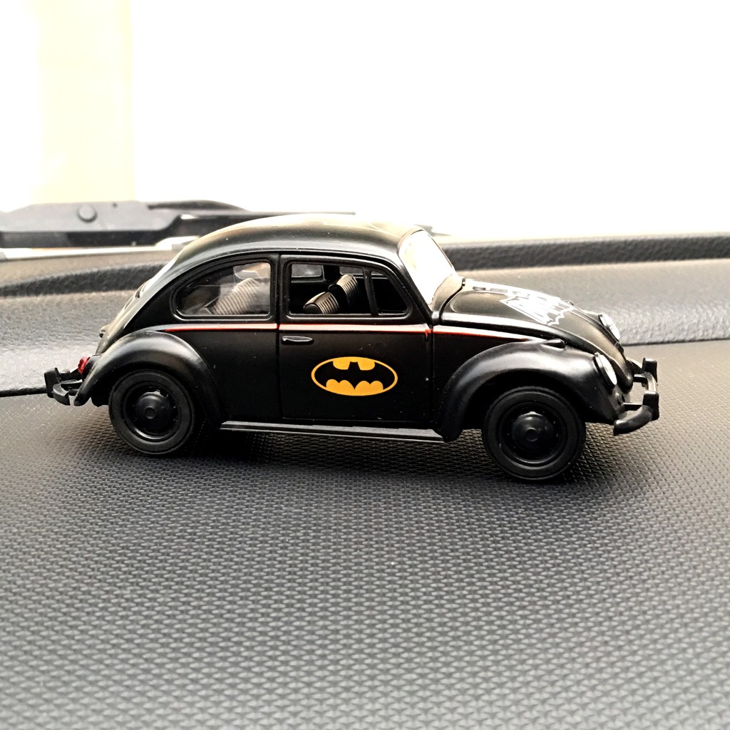 Parfume Pewangi Pengharum Mobil Parfum Pajangan Miniatur Mobil Batman Limited Edition