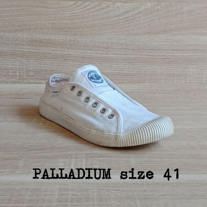 Sepatu Sneaker Palladium Second Original