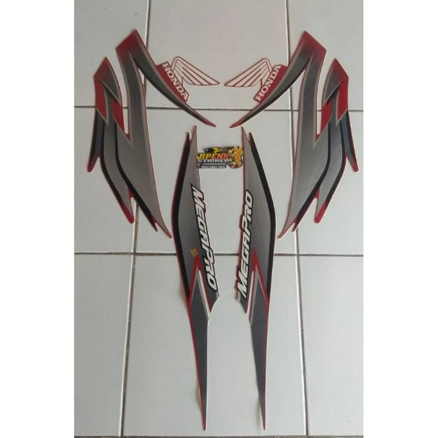 striping/lis megapro primus 2008 merah