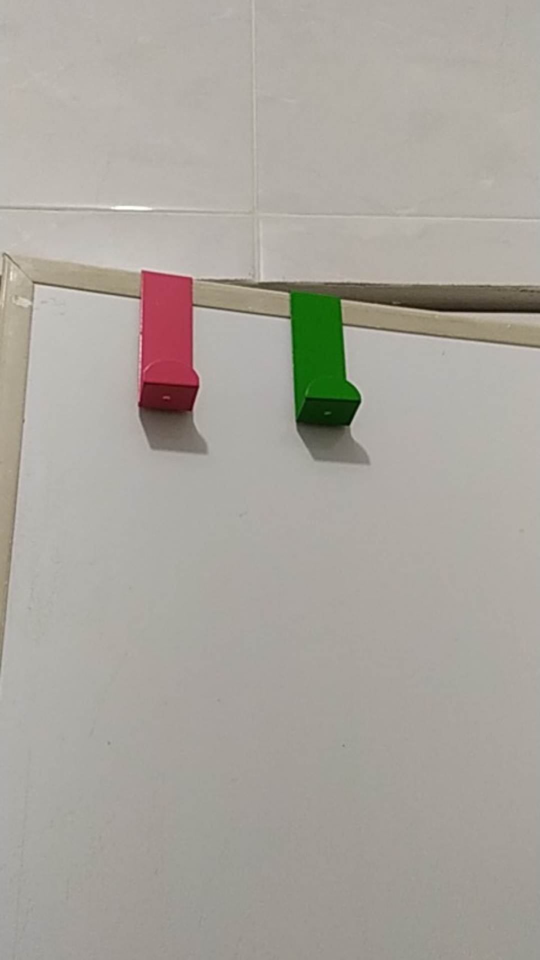 Gantungan Hook Kail Barang Di Pintu / Sekat Serbaguna P38