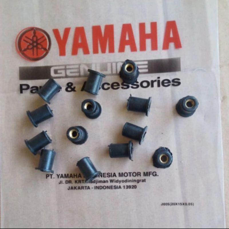 Mur Karet Visor Nmax pcx aerox / mur baut visor nmax / karet mur baut visor nmax Murah