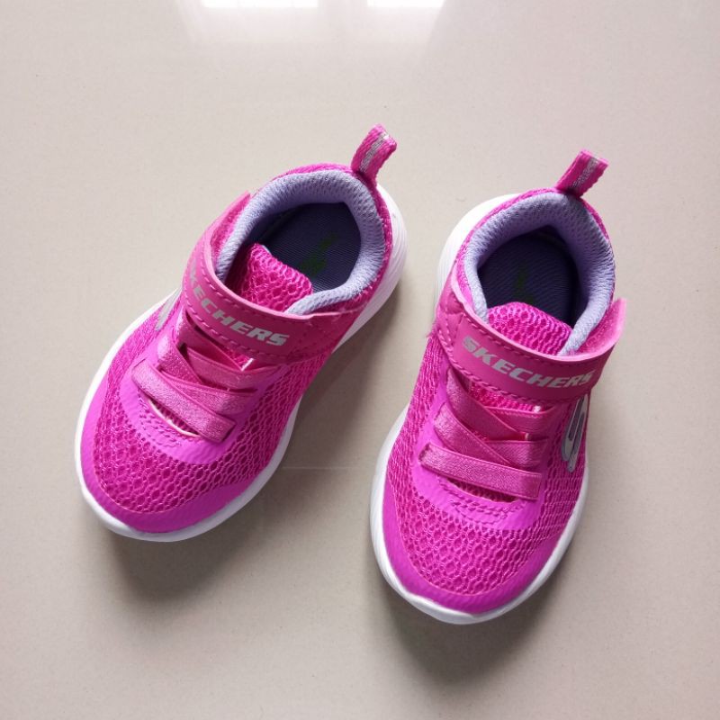 PRELOVED SEPATU ANAK SKECHERS GIRLS ORIGINAL size 21