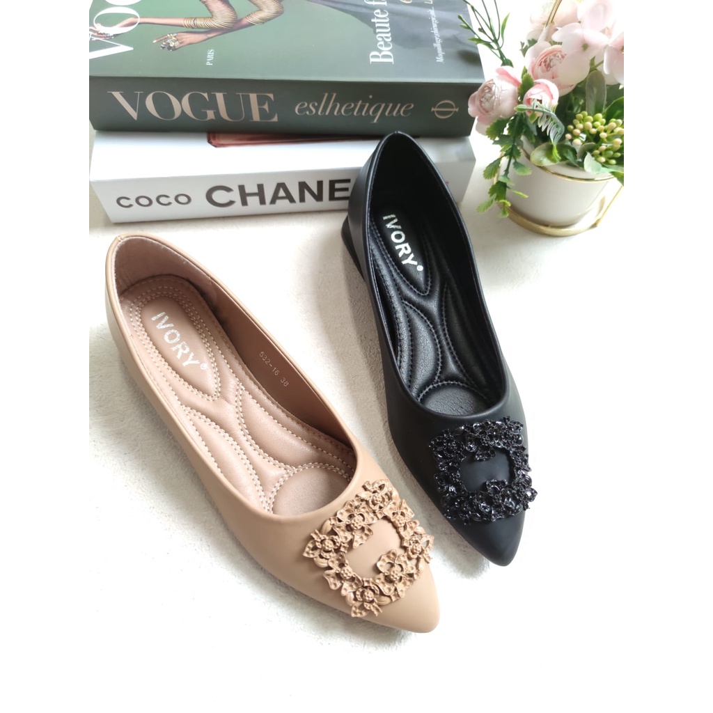 IVORY Sepatu Wanita Heels 2cm Pantofel Kerja 532-16