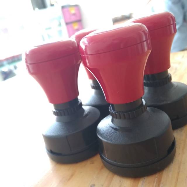 

Stempel Otomatis Bulat 3,5 cm