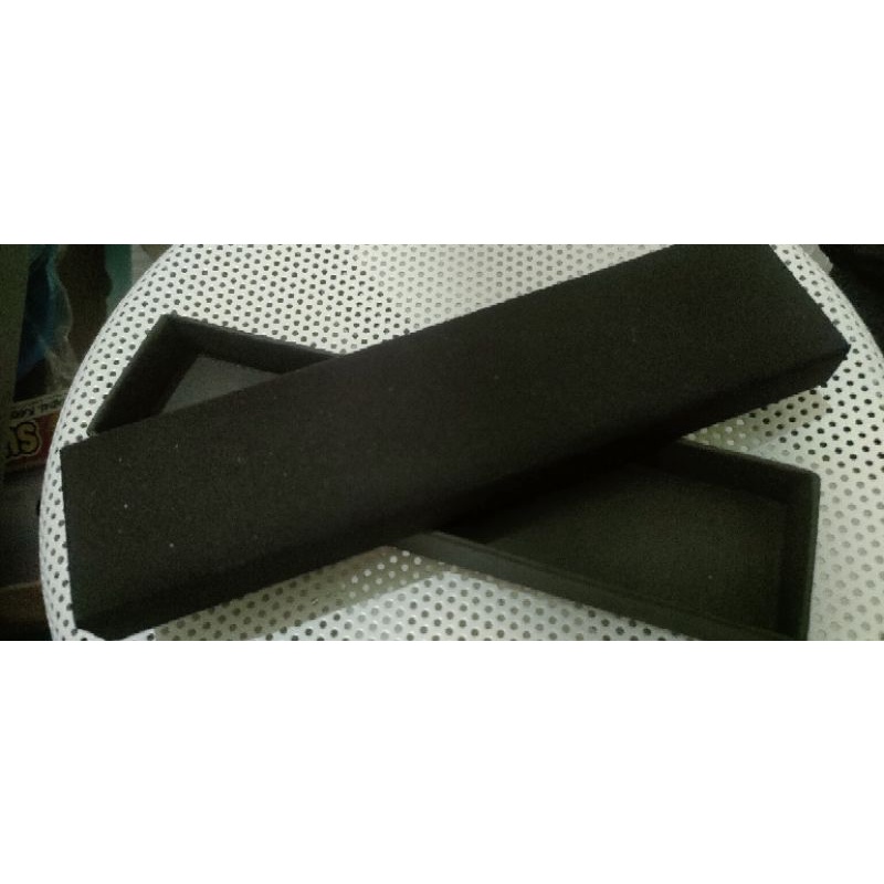 

Kotak murah hitam kalung / bolpen