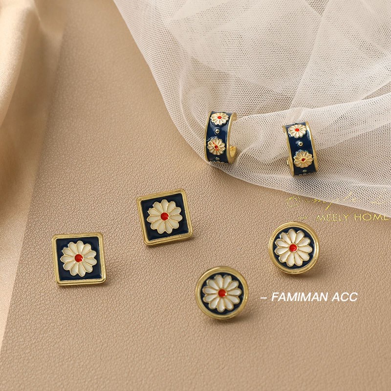 Anting Stud Desain Daisy Gaya Vintage Elegan Untuk Aksesoris Wanita