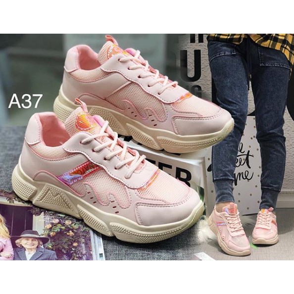 Sepatu Sneakers A37