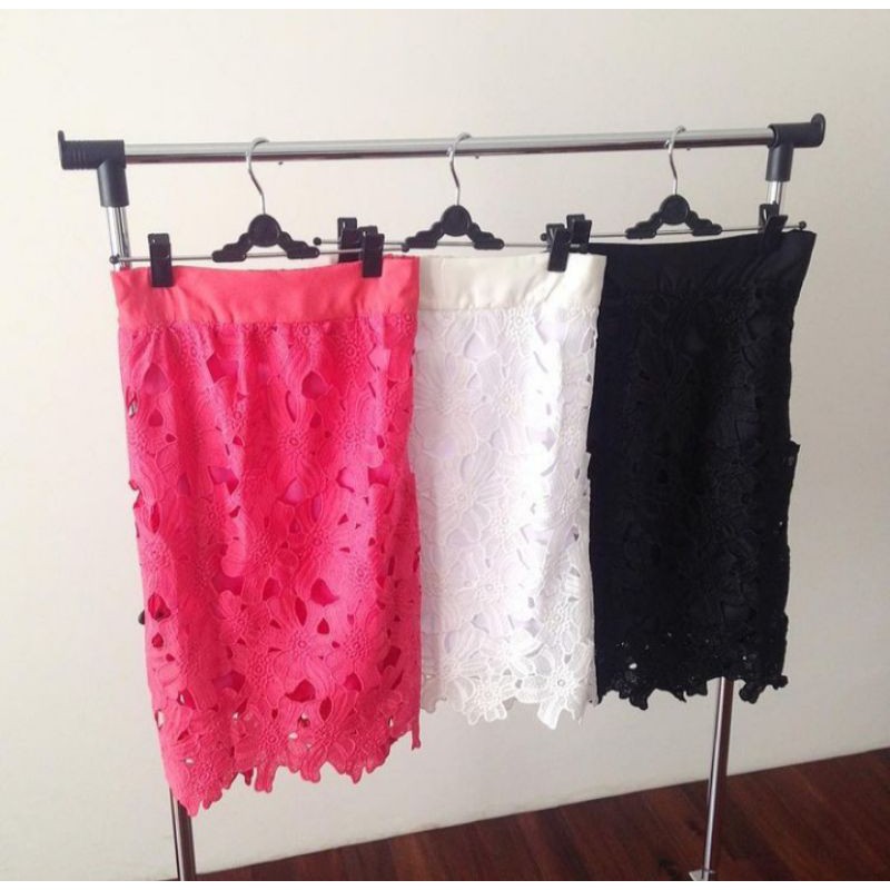 TOPTOTOE | BROCADE SPAN SKIRT | Rok Pesta Midi Brokat Premium