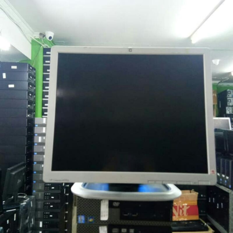 Monitor/Lcd 19 Inch Square Kotak Branded