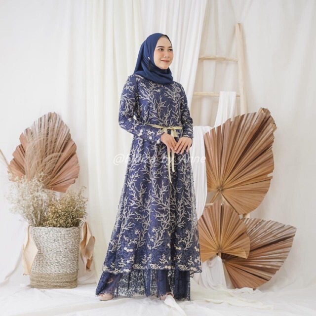 Elsa dress motif akar akar