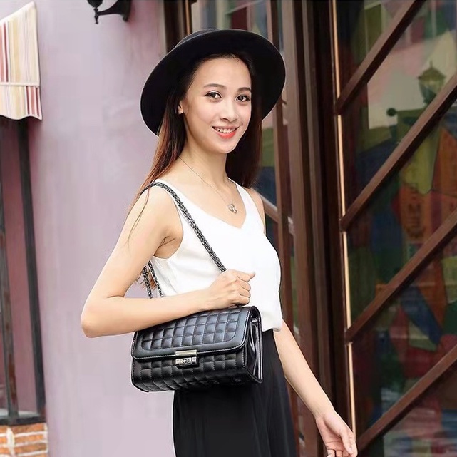 [ READY ] Tas Selempang Wanita sling bag wanita shoulder bag wanita tas wanita premium tas selempang bahu tas wanita terbaru tas wanita branded tas import wanita slingbag Bag Terbaru Cewek Tas TB Tas Bahu Tas Sholder