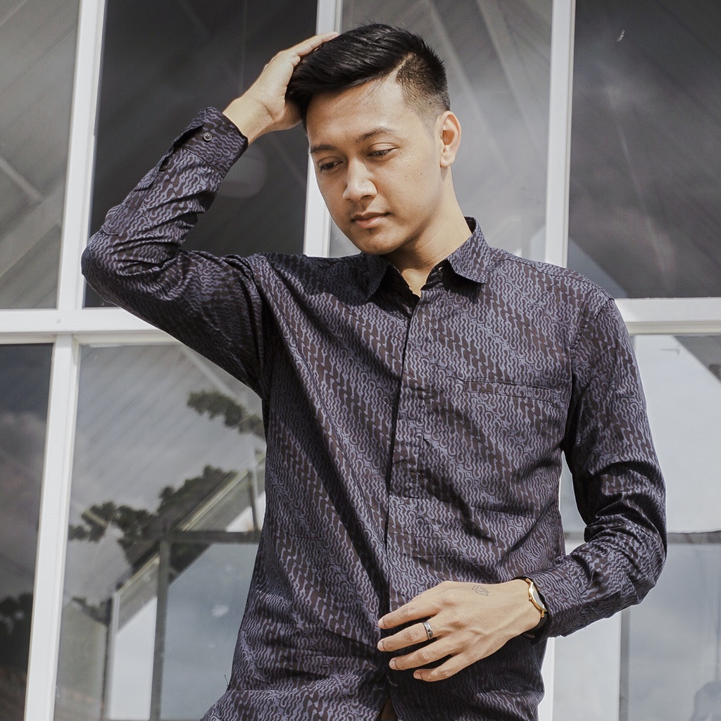 Kanjeng Denim - Kemeja Batik Motif Parang Lawasan Full