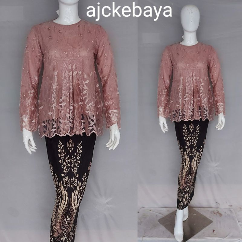 kebaya modren babydool/kebaya wisuda/kebaya terbaru