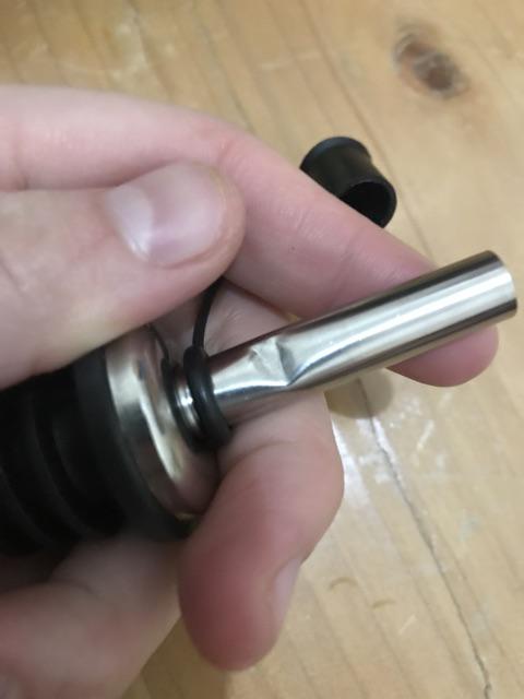 Pourer Stainless Wine Stopper With Lid Tutup Botol Sirup Minyak Bottle