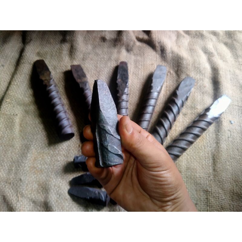 betek batu / betel beton KECIL