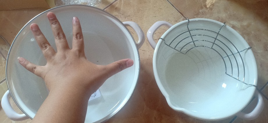 Panci Enamel Cantik Dutch Oven 24 Cm Chefina Kedawung Pi04g24