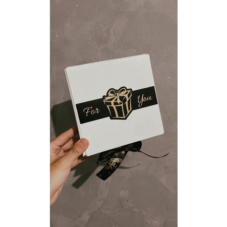 

\ WHITE KRAFT KADO BOX FOR YOU / Size : 15x15x3,5 Happy Birthday Box Packaging for kado, hampers, gift, hadiah ultah, ulang tahun, dsb, etc, happy birthday gift