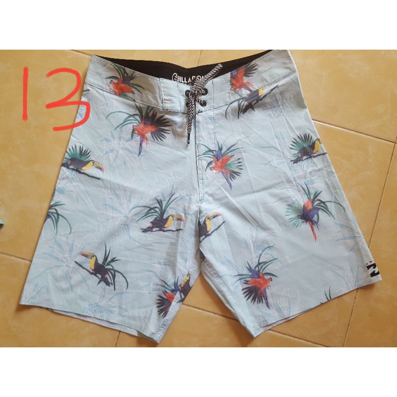 celana pendek cowok Original billabong