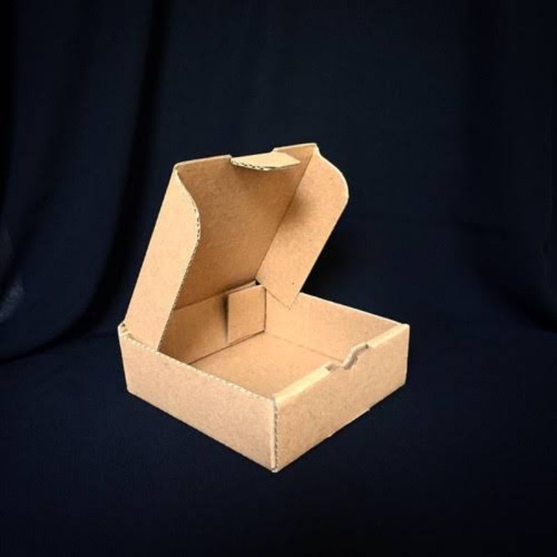 

BOX HAMPERS DAN KADO / TAMBAHAN PACKING