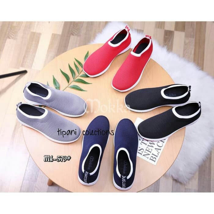 SEPATU WANITA SLIP ON KATRINA POLOS