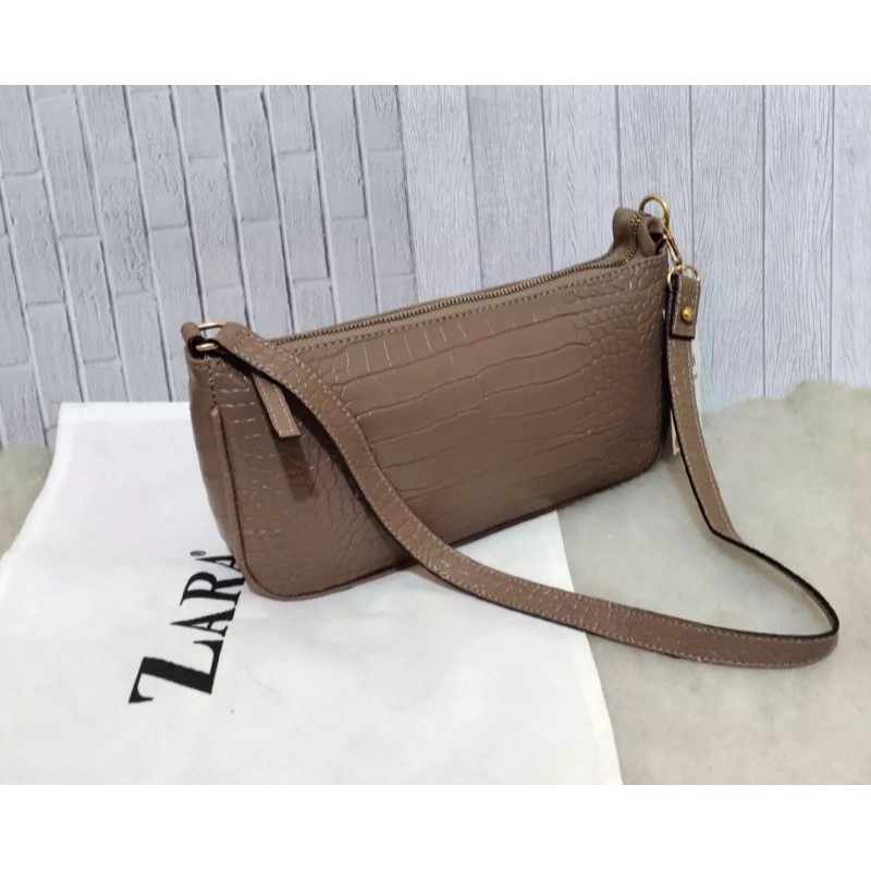 TAS BAGUETTE ZARA CROCO