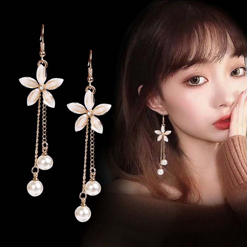 Anting Gantung Panjang Model Bunga Dengan Mutiara Gaya Korea Untuk Wanita