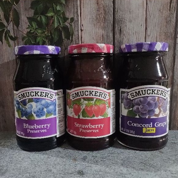 

selai Smucker's blueberry strawberry concord grape preserves jam smuckers smucker USA