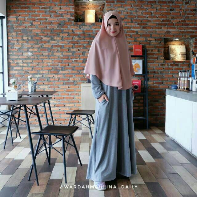 BERRY SIMPLY DRESS by WardahMaulinaDaily