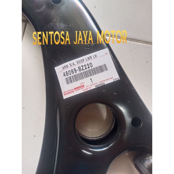 Lower arm Sayap depan Kiri Toyota Calya - Daihatsu Sigra Original