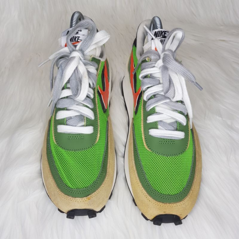 preloved sepatu nike sacai