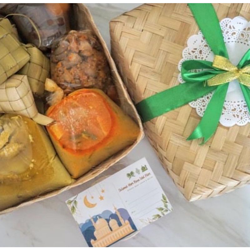 

KETUPAT LEBARAN / PAKET KETUPAT LEBARAN / HAMPERS LEBARAN / PAKET LEBARAN / KETUPAT LEBARAN