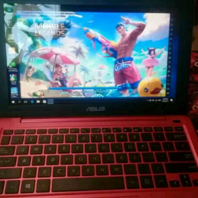 Notebook bekas asus e202s nego dikit