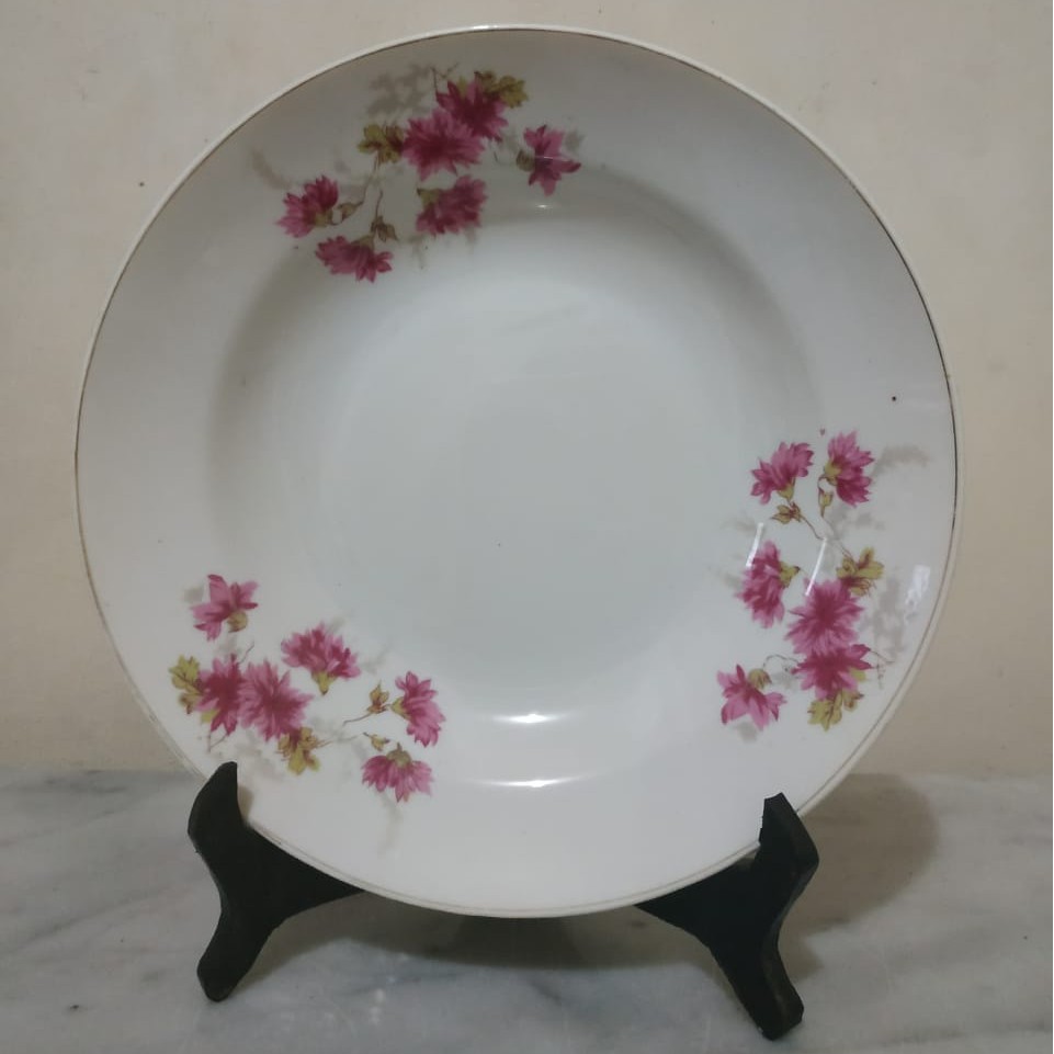 Piring Kecil Keramik pola kembang kertas Merek Kashima