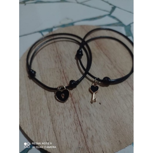 { 2pcs/1 Pasang } Gelang Couple Magnet My Friend Gelang Gembok Kunci Magnet