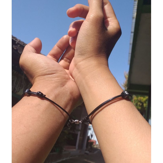 2 PCS Gelang Couple Magnet Custom Inisial