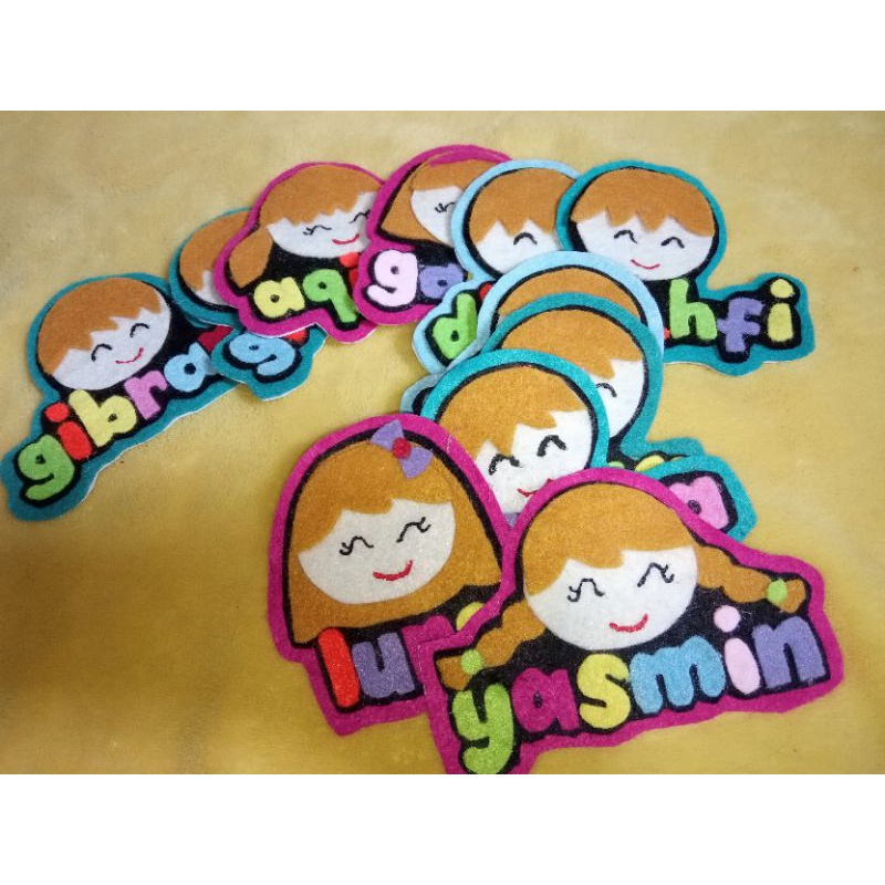 

Pin Nama Flanel/ bros nama/ name tag/ tanda pengenal di sekolah