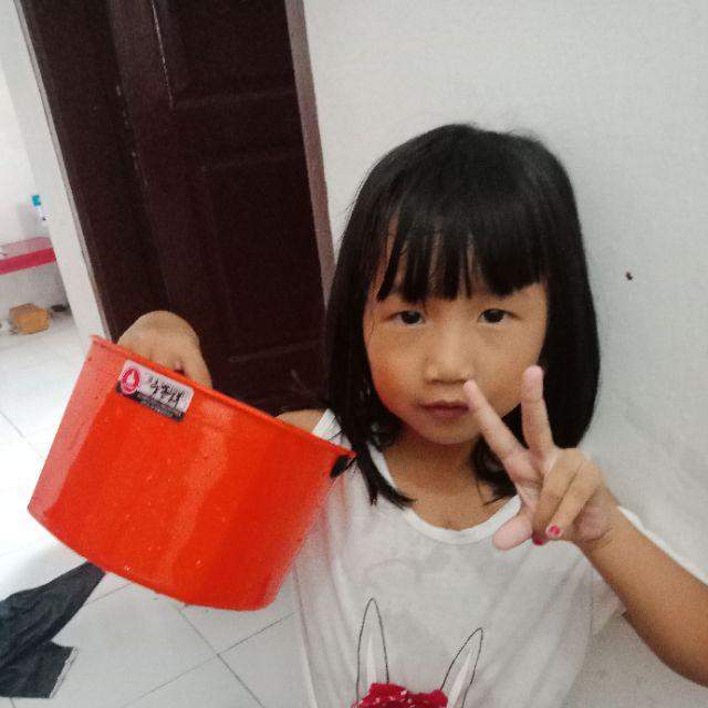 Gayung Plastik Ultra ( Gagang Tengah )