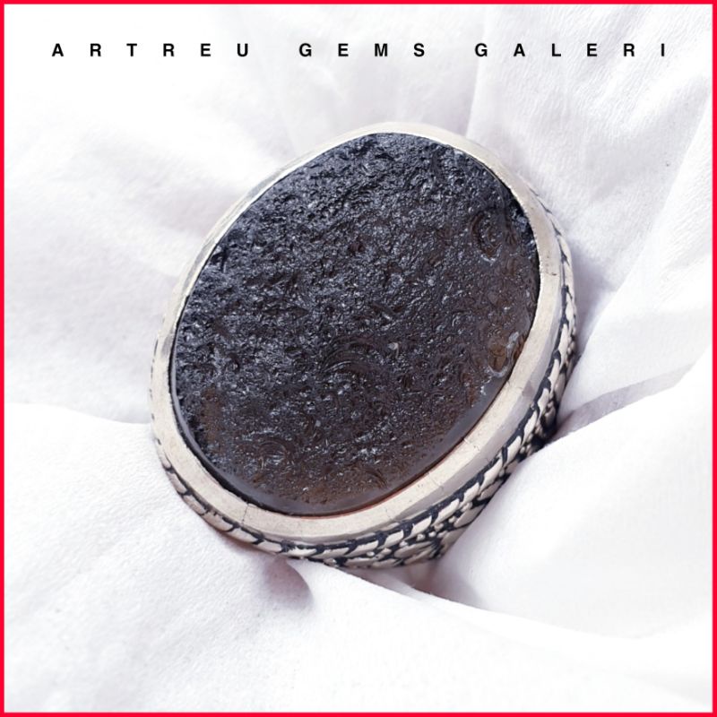 Batu Meteor Agni Manitite. Batu Satam. batu kecubung batu anggur batu zamrud batu bungur batu bacan