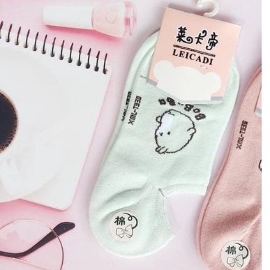 KAOS KAKI PENDEK DI BAWAH MATA KAKI KARAKTER LUCU DAN IMUT