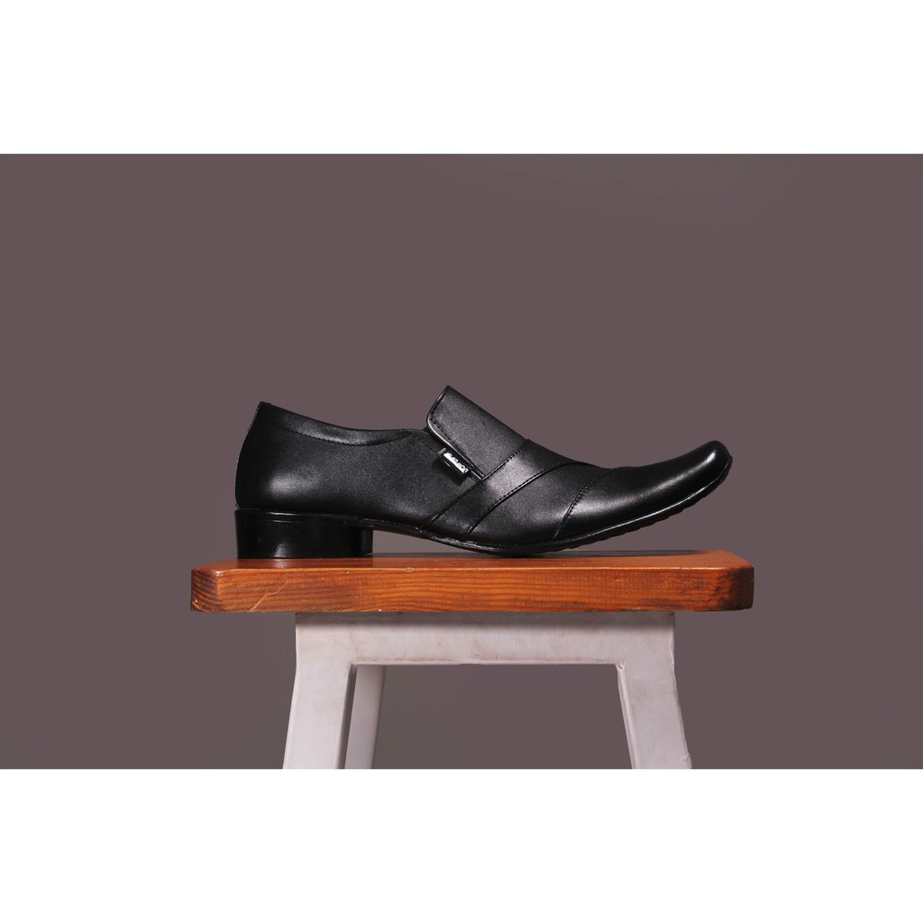 SEPATU PANTOFEL PRIA AR ARMOR MILAN PENDEK SLIP ON