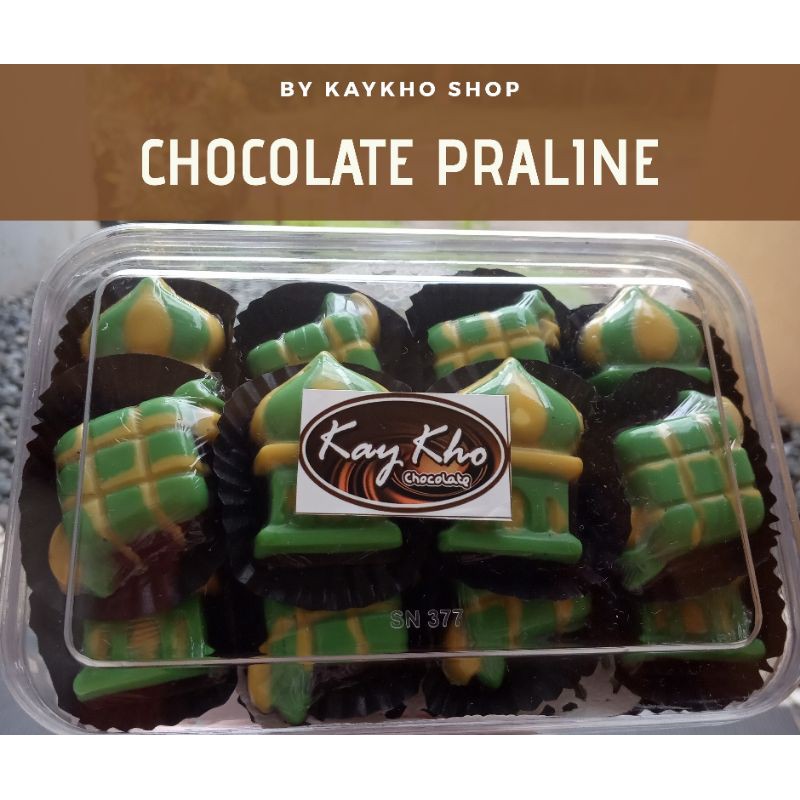 

coklat praline premium dari bahan dark chocolate yang berkualitas