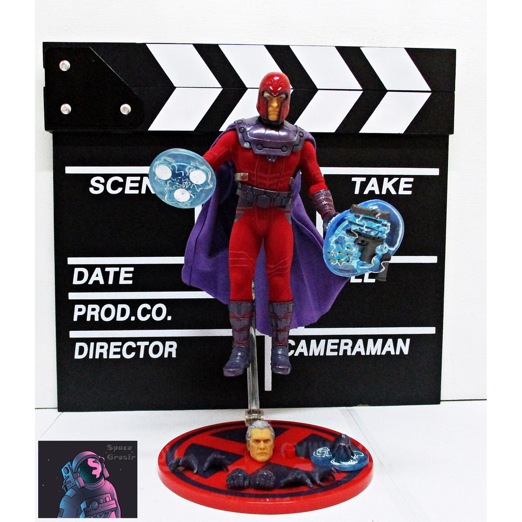 Action Figure Mezco ONE:12 Collective XMEN Magneto Original