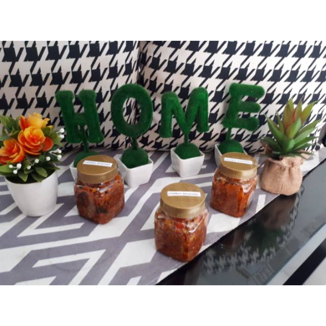 

Sambal Bawang Teri By NauNau Kitchen