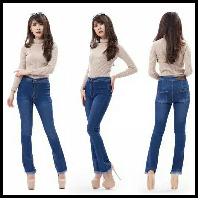cskamoskva celana jeans wanita cutbray rumbai highwaist cskamoskva celana jeans wanita cutbray rumbai highwaist